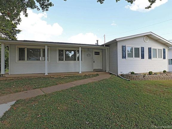 3rd image of 9515 Antigo Dr