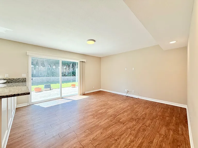 15338 Nantes Cir — Photo 14