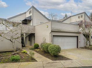 17115 SW Versailles Ln, King City, OR 97224