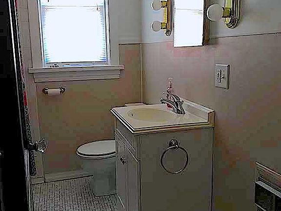 3rd image of 5906 Arendes Dr Floor 2