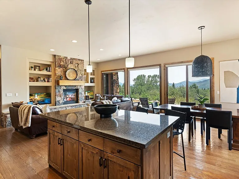 4378 Sunrise Dr — Photo 11