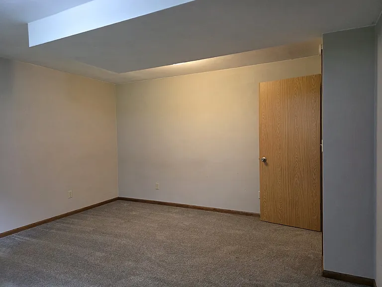 3409 N Meade St — Photo 24