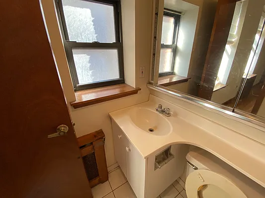 Rented by Guidance Realty Corp. | media 9