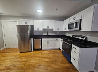 680 Boston Post Rd #22A, Milford, CT 06460