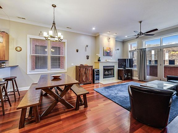 4th image of 3014 N Sheffield Ave APT 4N