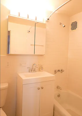 Rented by JK Dansar Corp | media 21