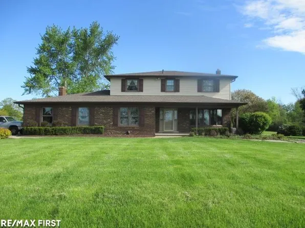 22255 Pratt Rd, Armada, MI 48005