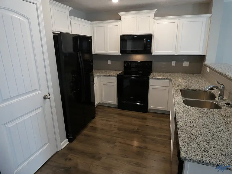 1909 Cicero Dr — Photo 9
