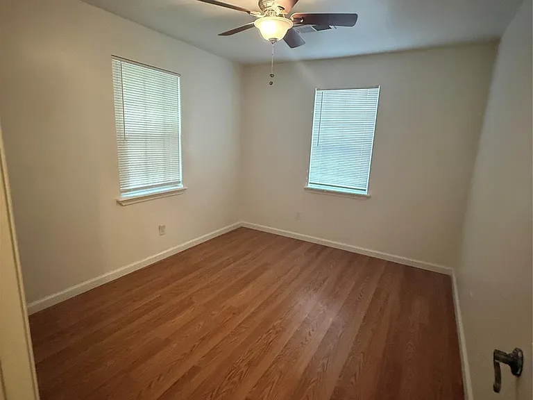 1315 Sycamore Ave — Photo 12