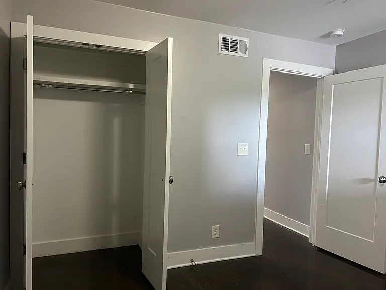 2507 Clifton Ave #103 — Photo 12