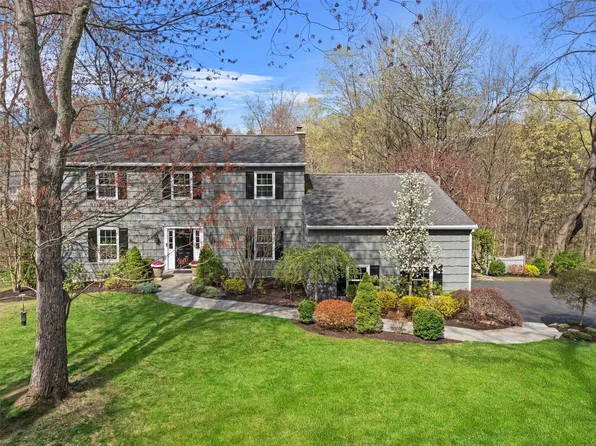 8 Richard Somers Road, Granite Springs, NY 10527