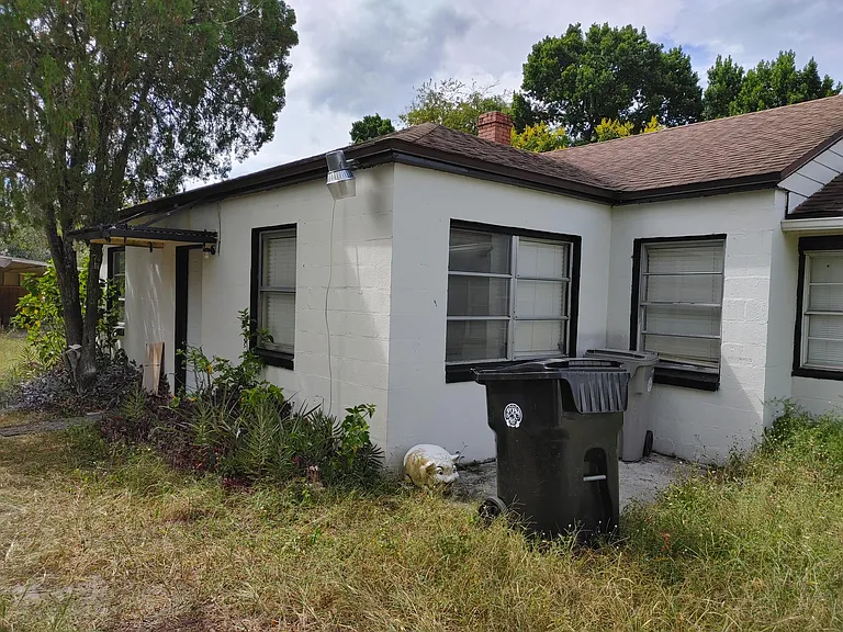 2614 Orange Ave — Photo 3