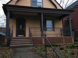 512 S High St, Belleville, IL