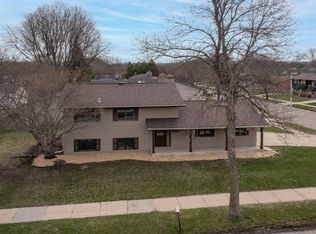 1818 9th Ave SE, Rochester, MN 55904