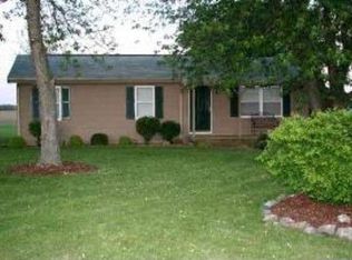 13591 Glenda Ln, Bloomington, IL 61705