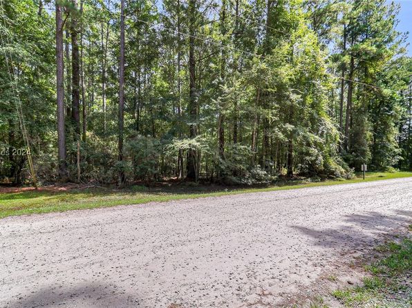 5 Honey Hill Cir, Ridgeland, SC 29936