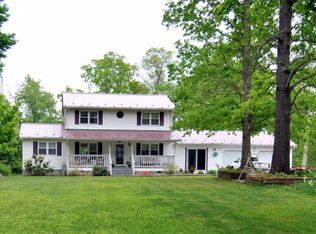 04 Hickory St, Cedar Bluff, VA 24609