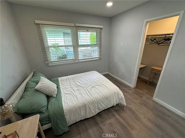 239 3rd Ave — Photo 5