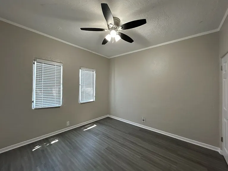 335 Junipero Ave #101 — Photo 10
