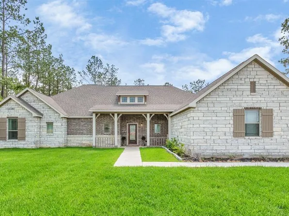 9846 Guadalupe Street, Conroe, TX 77303