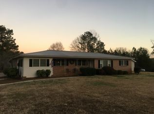 857 McKinley Dr, Roanoke, AL 36274