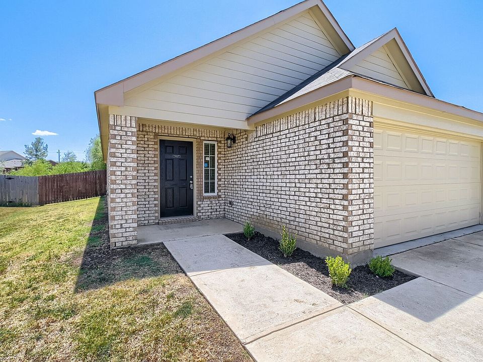 1st image of 1309 Fantail Ln
