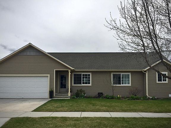 3rd image of 4100 Yorkshire Pl