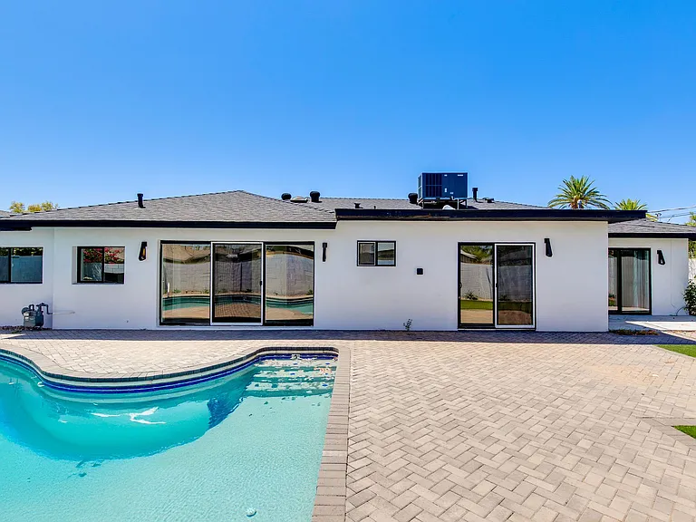 8224 E Virginia Ave — Photo 38