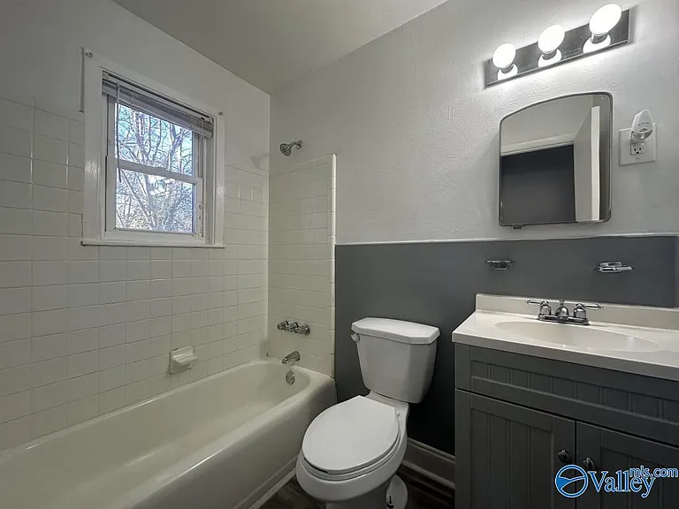 4803 Padgett Dr NW — Photo 6