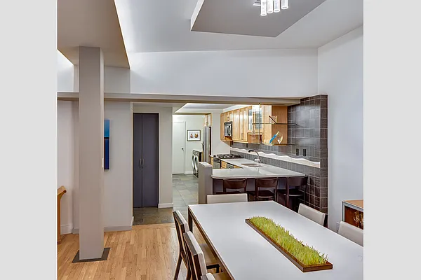 Sold by Stribling | media 7