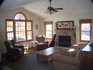 4th image of 2516 Imperial Oaks Dr