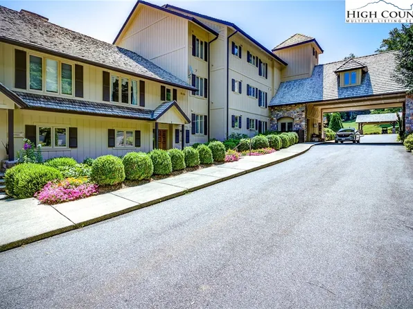 361 Lakes Drive Unit #7, Boone, NC 28607