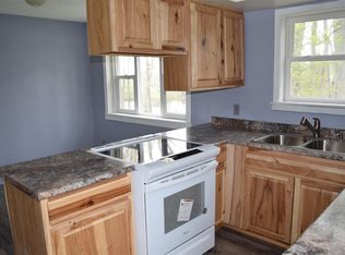 1429 E Duck Lake Rd, Grawn, MI 49637