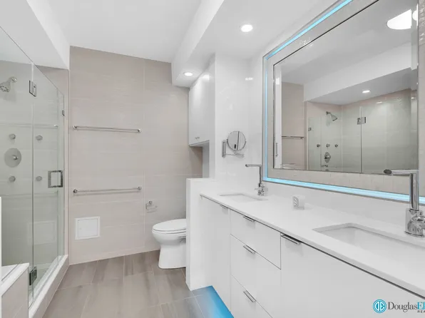 300 East 77th Street 10D image 9 of 10