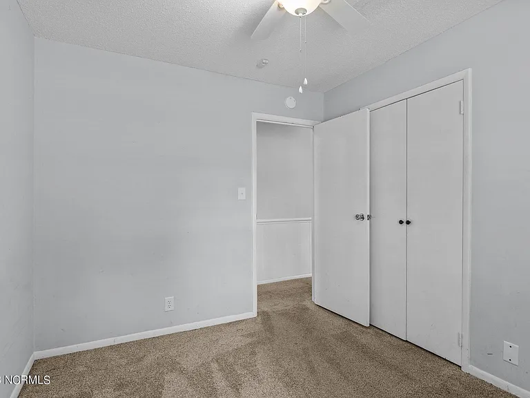 4303 Country Club Rd — Photo 28