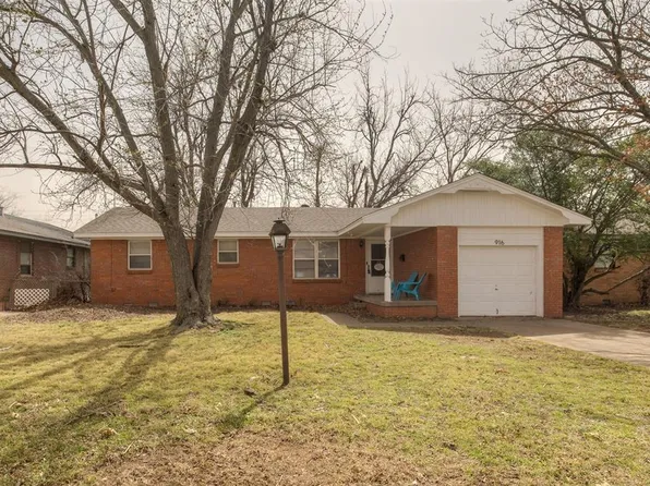 916 W Hughbert St, Norman, OK 73069