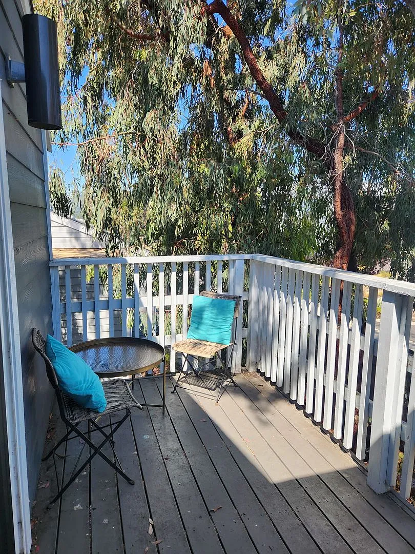 **Price Reduction** 4bd/2ba House W/ Bonus Kitchenette — Photo 3