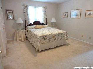 505 Meadow Ridge Cir, Birmingham, AL 35242