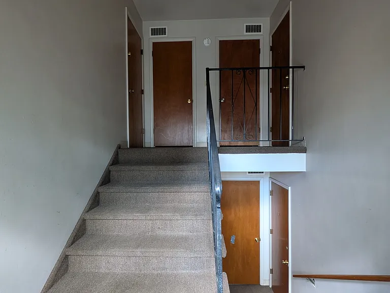 259 S 10th Ave #1 — Photo 17