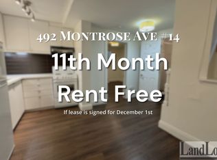 492 Montrose Ave #U14, Toronto, ON M6G 3H1
