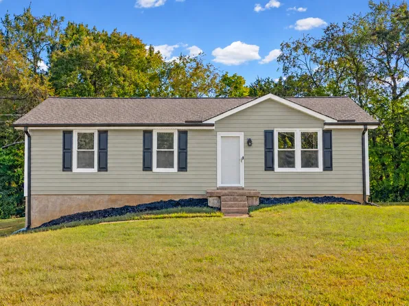 303 Carla Ct, Clarksville, TN 37043