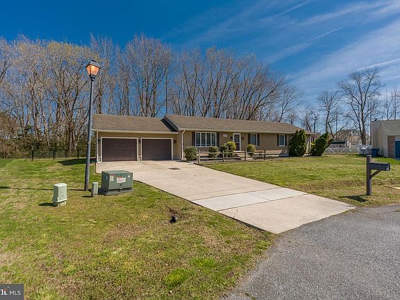 2nd image of 20 Ruth St