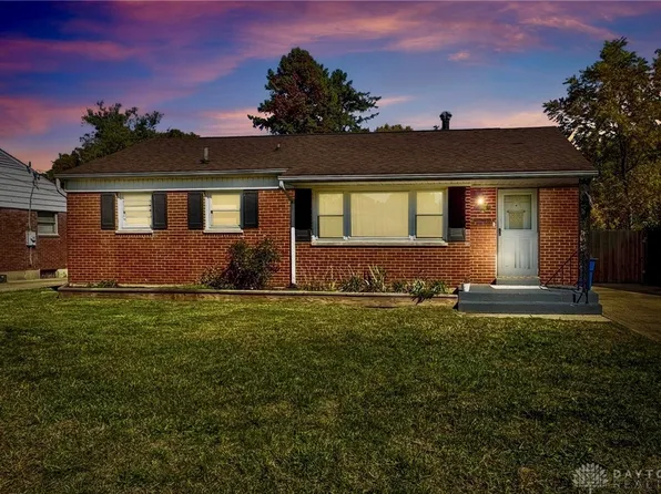 4554 Amesborough Rd, Dayton, OH 45420