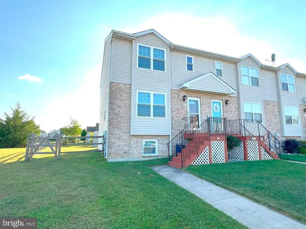 691 Dairy Dr, Smyrna, DE 19977