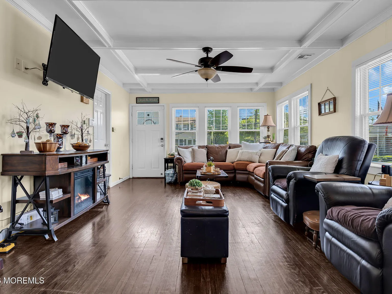 6 bed, 1965 sqft, $5,000 — Photo 4