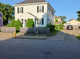 67 Tobie Ave FLOOR 2, Pawtucket, RI 02861