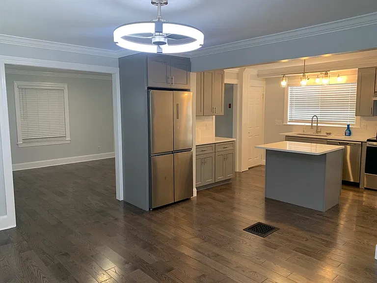 292 Billings Rd — Photo 3