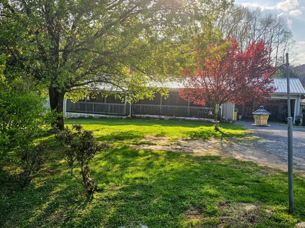 1592 Old Stage Rd, Spring City, TN 37381