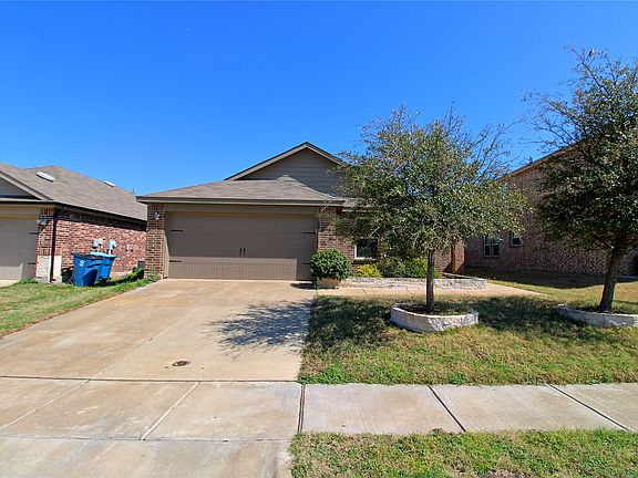 4th image of 2428 Rosharon Dr