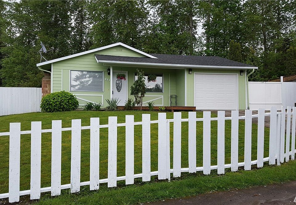 1st image of 911 87th Dr NE